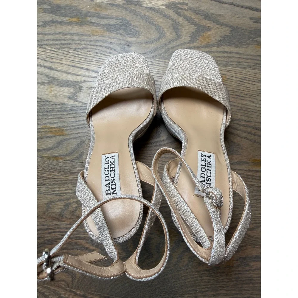 Badgley Mischka Gold Glitter Platform Block Heel Sandals 5.5 Champagne